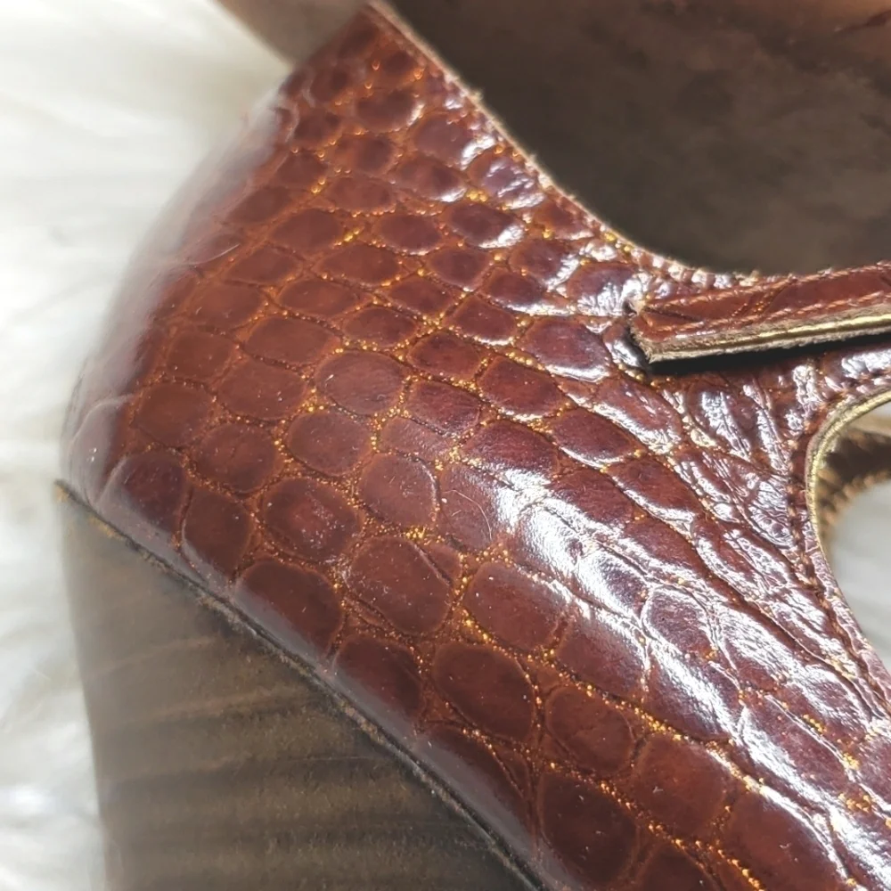 Isabella Fiore patent leather